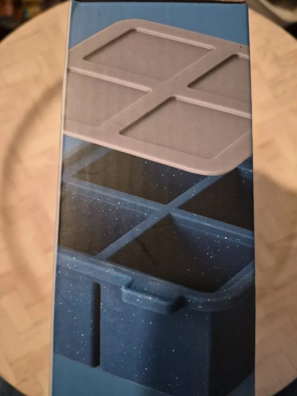 Rabbit King Cube mold 4 extra large ice cubes NEW bar accessories barware